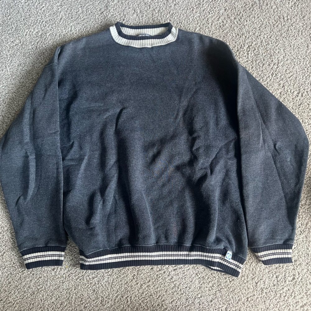 Vintage crew neck